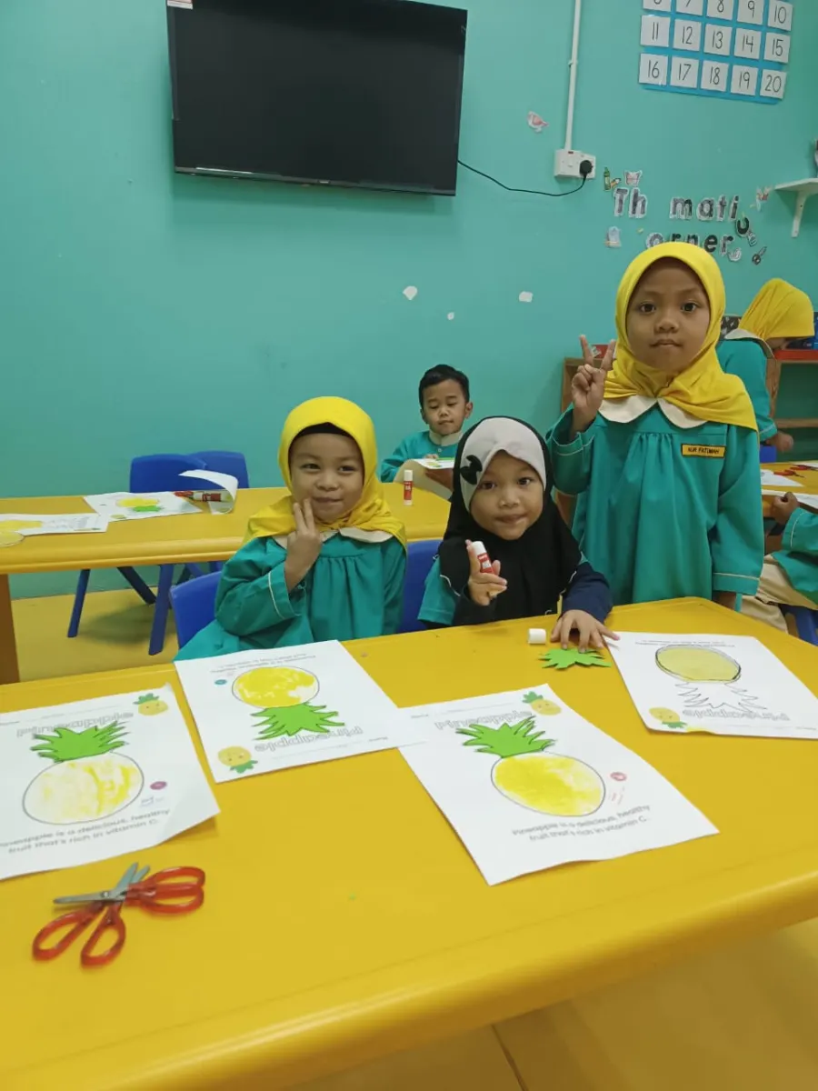 Pineapple craft