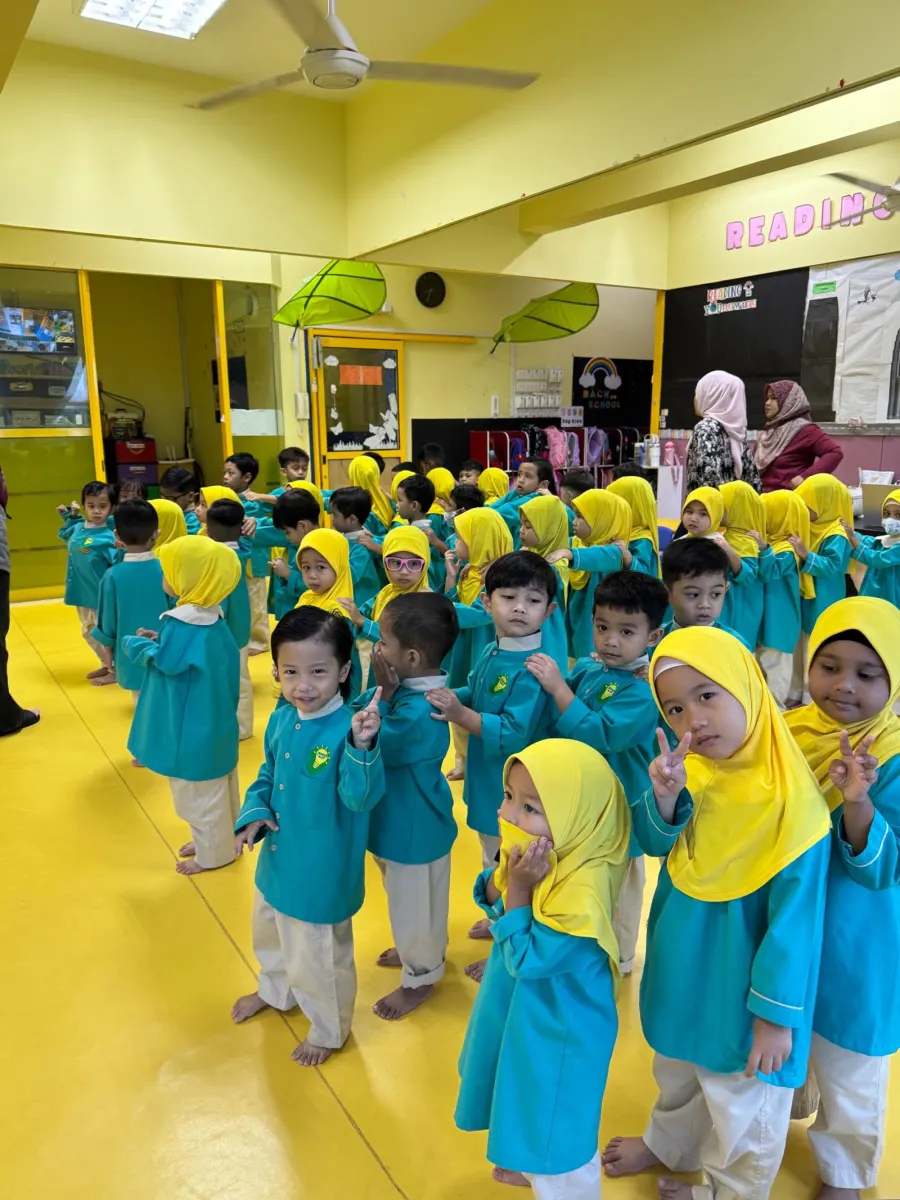 Confident Muslim leaders