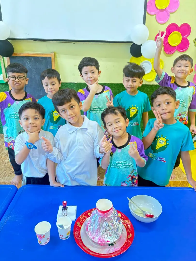 Little scientists